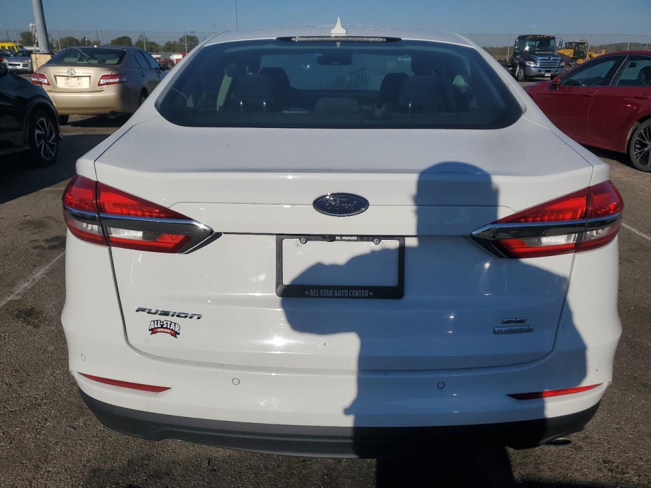 Lot #2978850935 2020 FORD FUSION SE