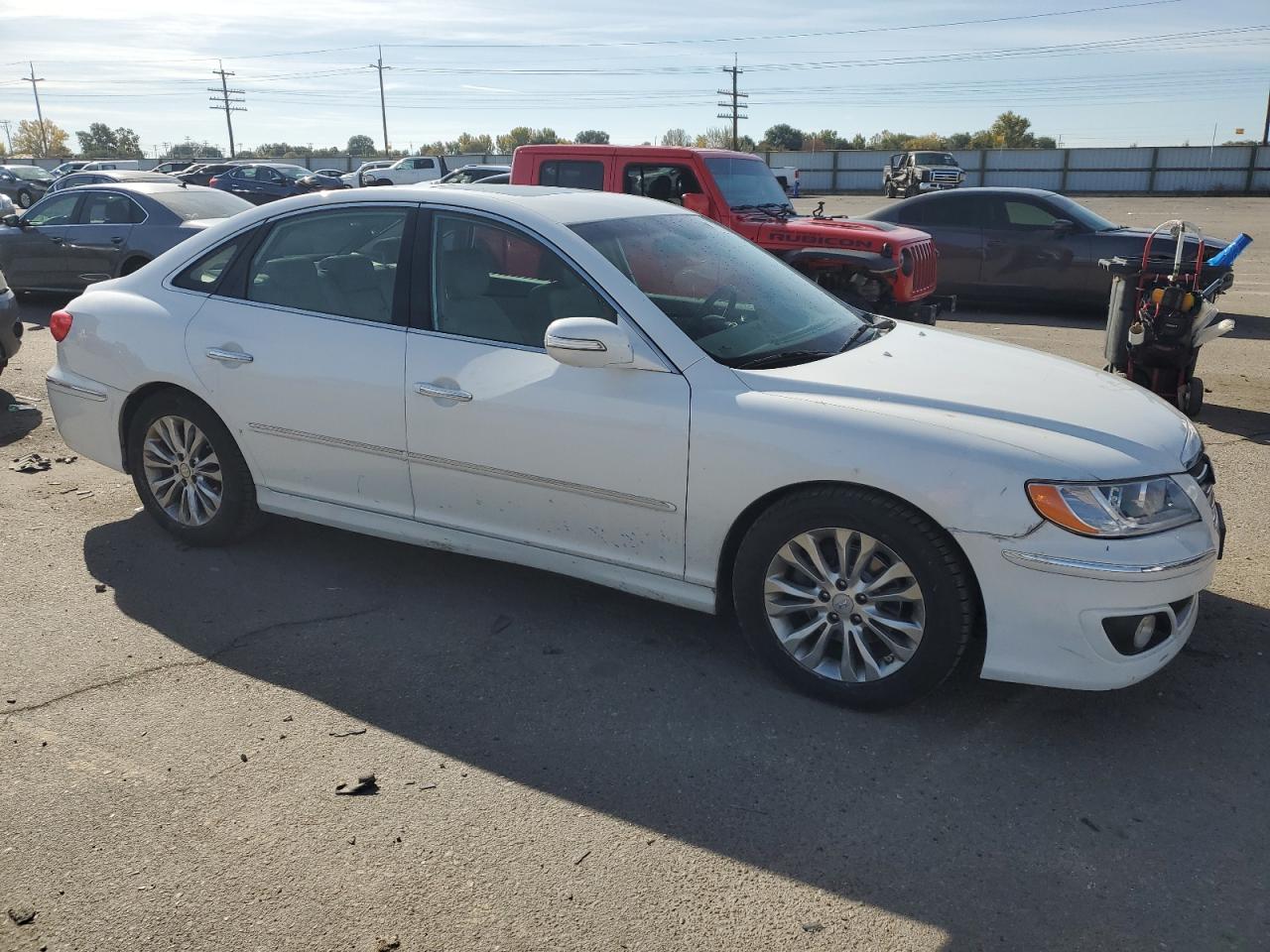 Lot #2940736327 2011 HYUNDAI AZERA GLS