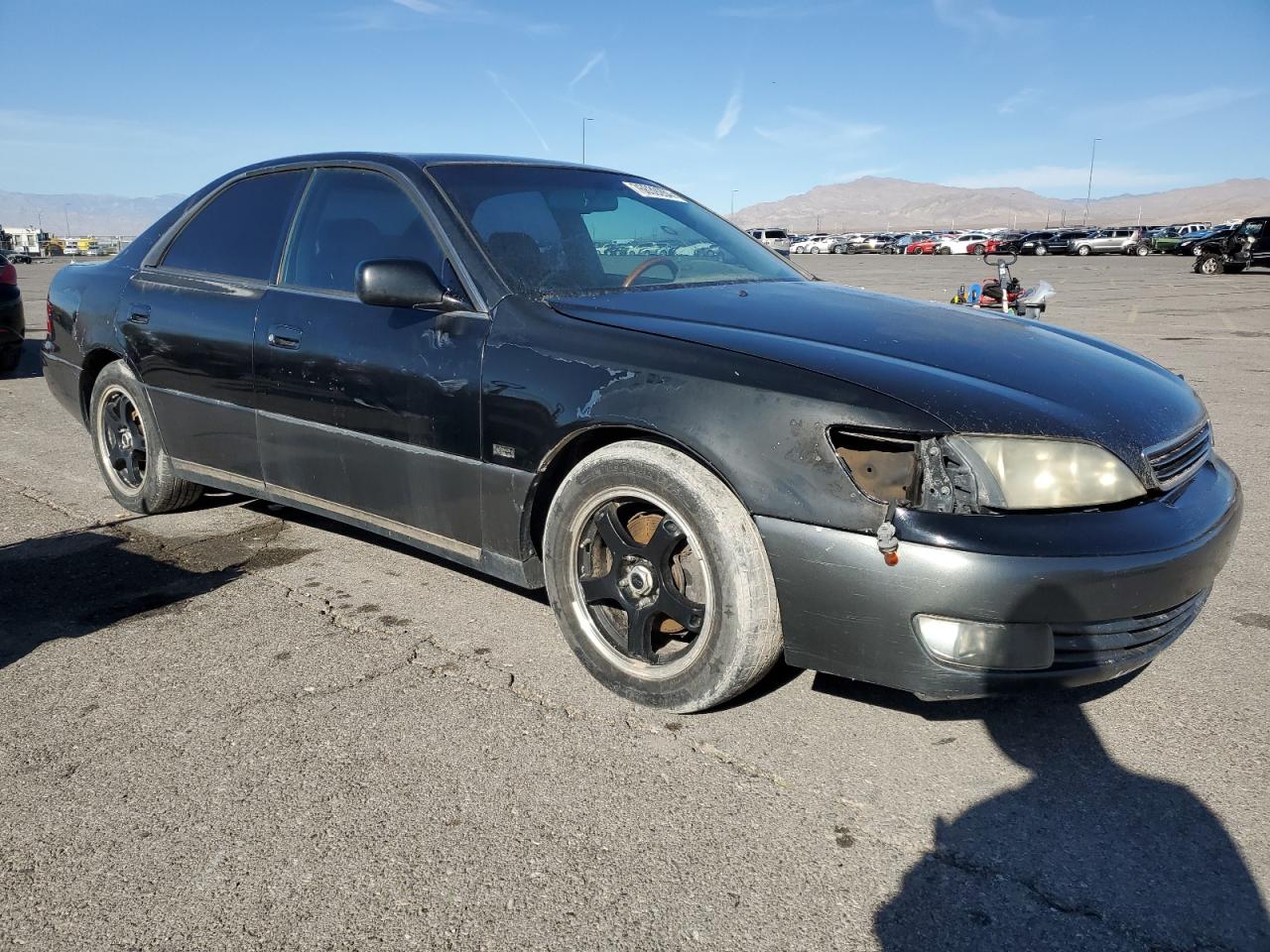 Lot #2960361771 2000 LEXUS ES 300