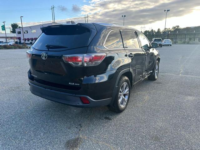 VIN 5TDJKRFH3ES033935 2014 Toyota Highlander, Xle no.3