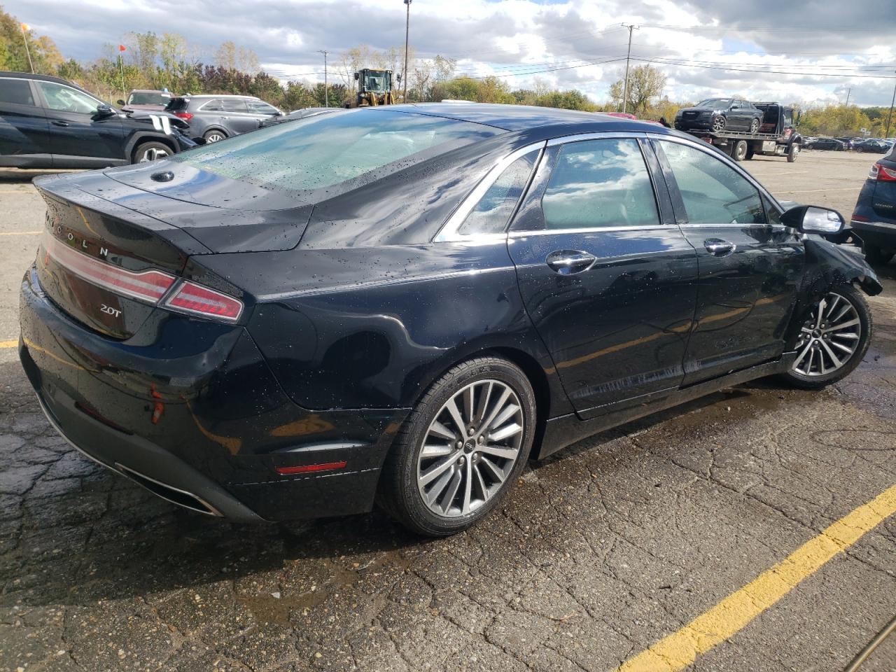 Lot #2940726327 2018 LINCOLN MKZ PREMIE