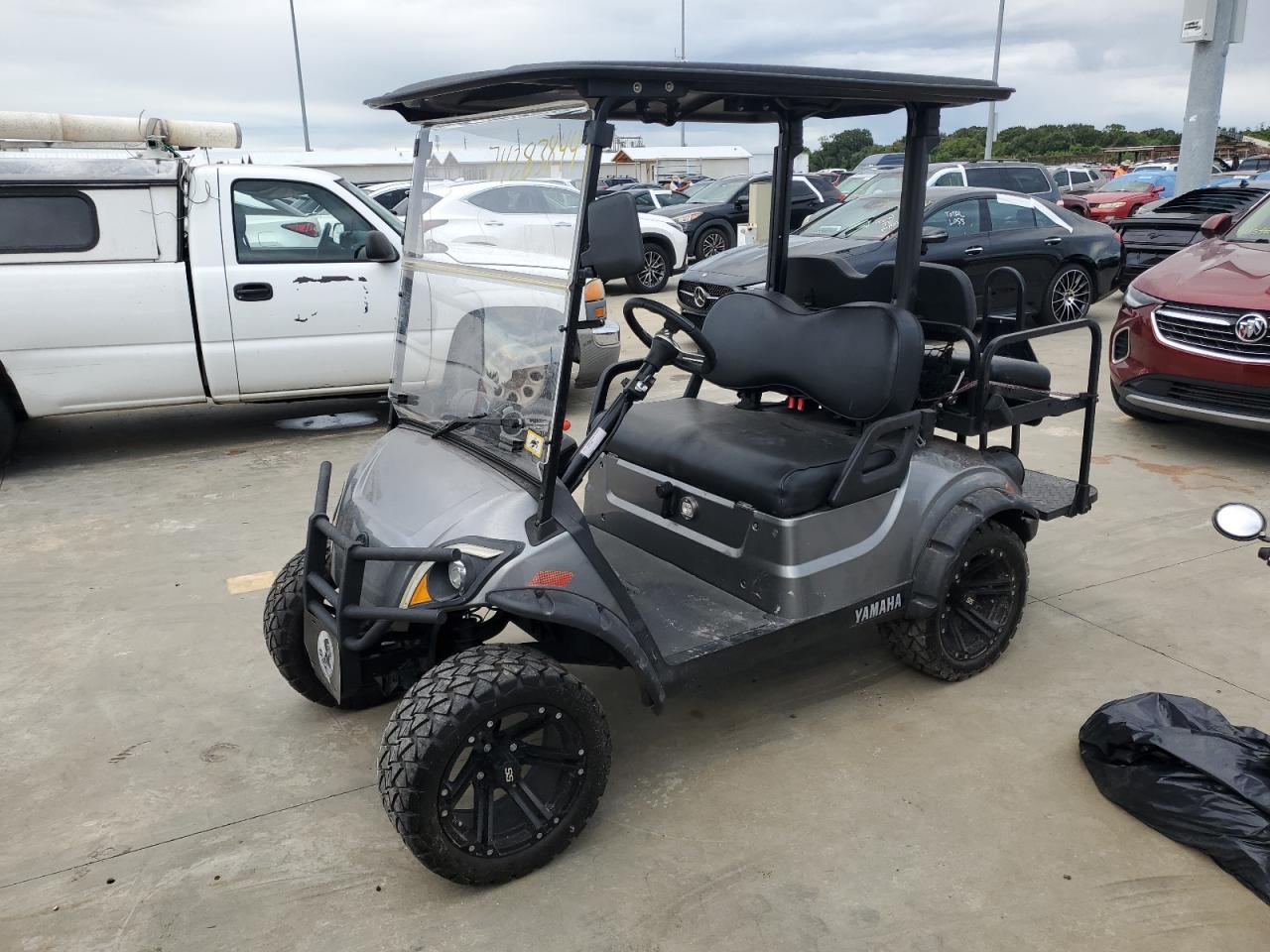 Lot #2989157762 2017 ASPT GOLF CART