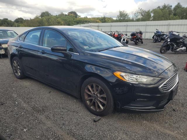 VIN 3FA6P0H79HR153114 2017 Ford Fusion, SE no.4