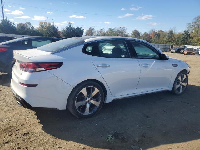 VIN 5XXGT4L34KG367469 2019 KIA Optima, LX no.3