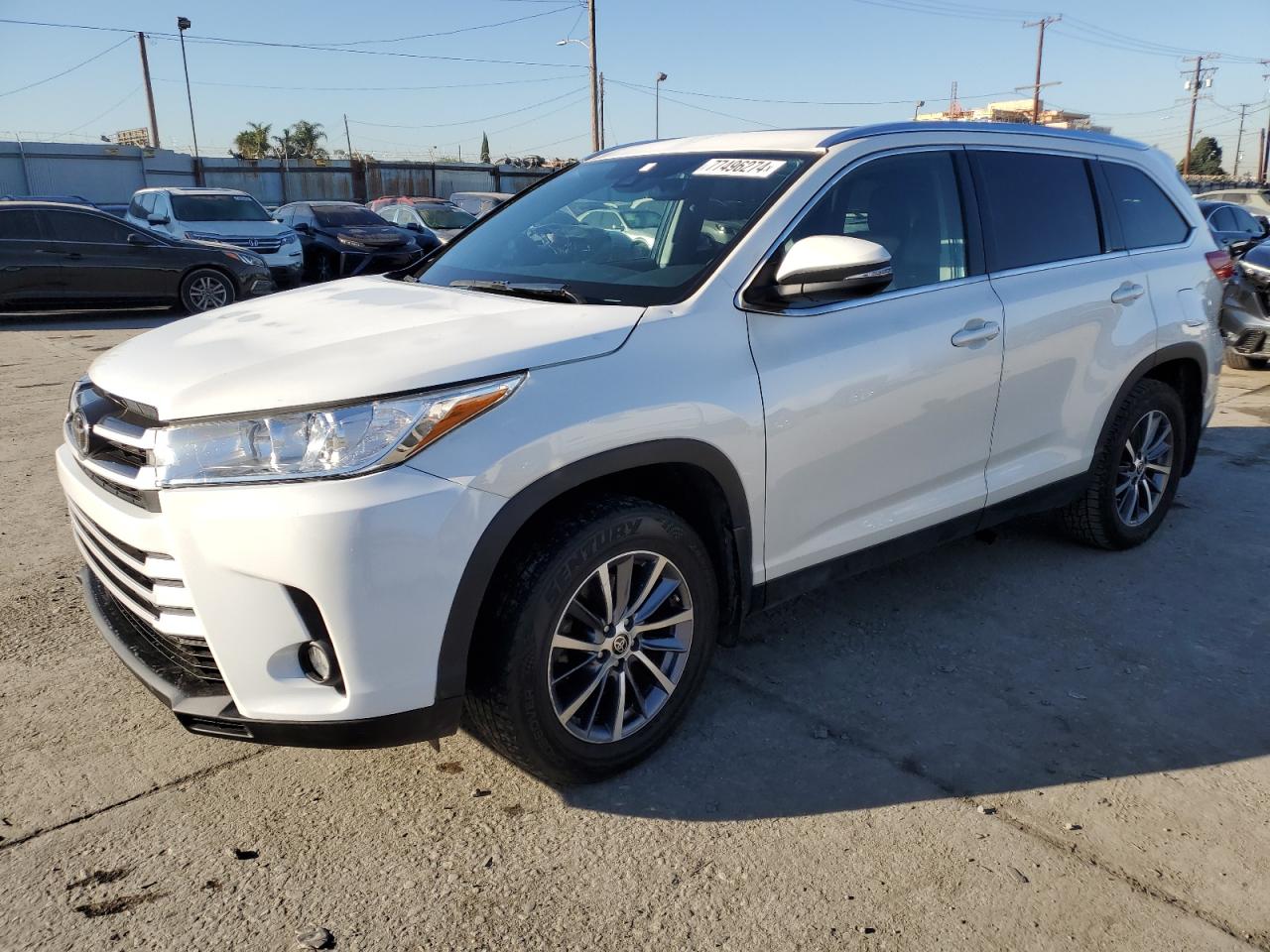 Lot #2923447141 2019 TOYOTA HIGHLANDER