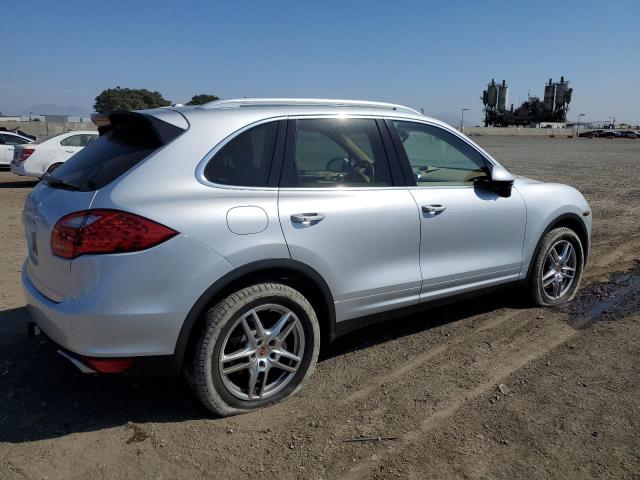 VIN WP1AA2A28ELA02368 2014 Porsche Cayenne no.3