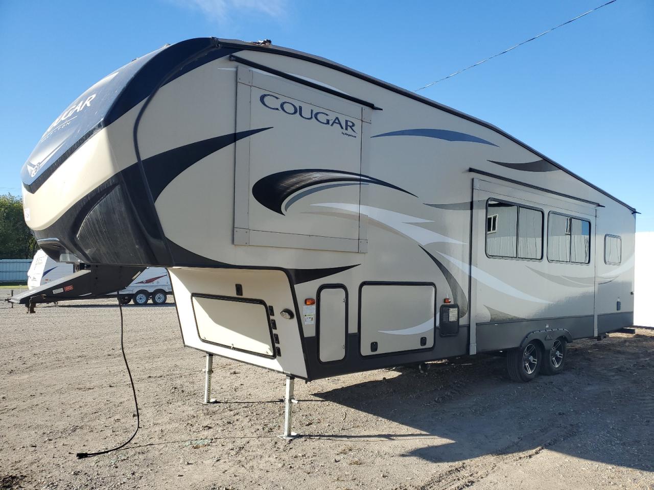 Lot #2995646629 2019 KEYSTONE COUGAR