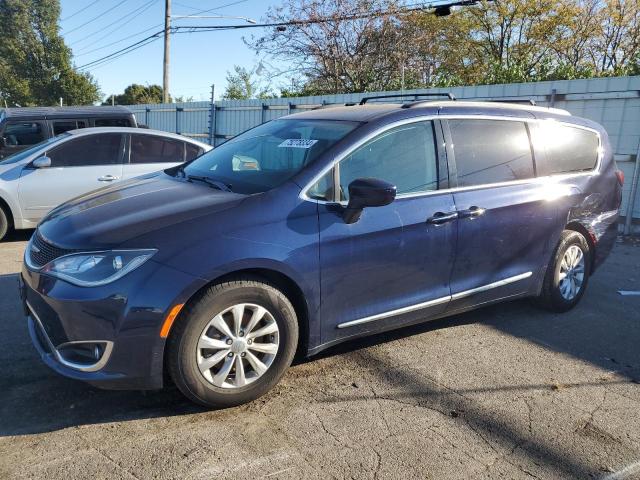 VIN 2C4RC1BG3HR703771 2017 Chrysler Pacifica, Touri... no.1