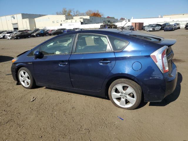 VIN JTDKN3DUXE0386264 2014 Toyota Prius no.2