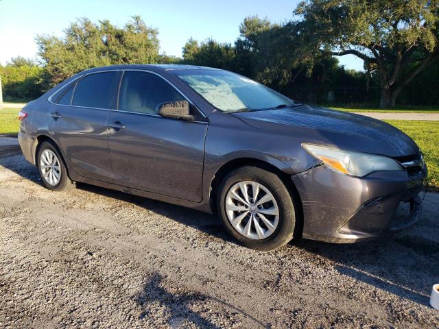 VIN 4T1BF1FK4FU905926 2015 Toyota Camry, LE no.4