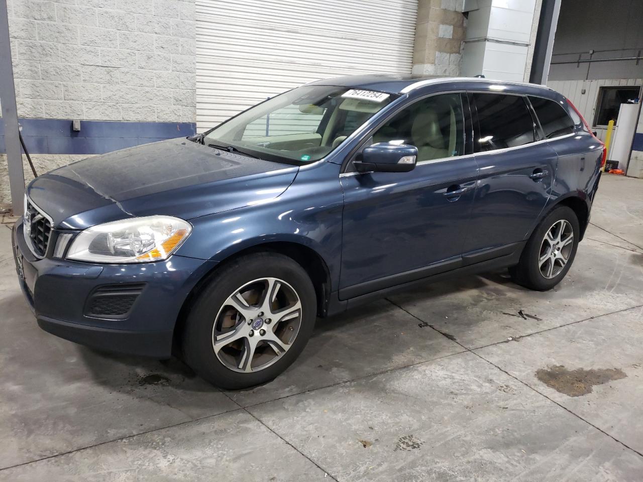 Lot #2926292388 2011 VOLVO XC60 T6