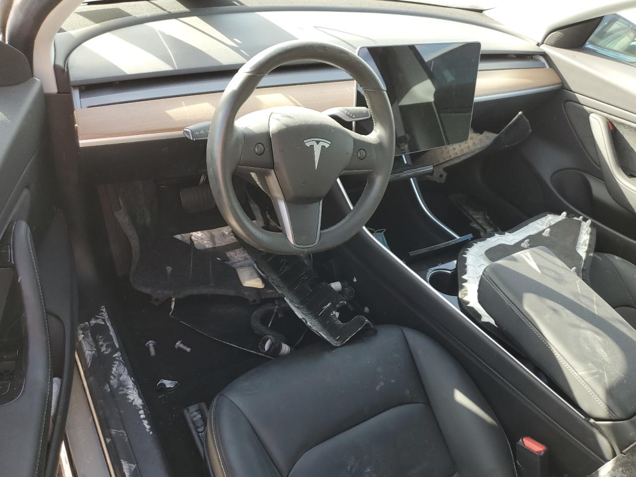 Lot #3023856838 2019 TESLA MODEL 3