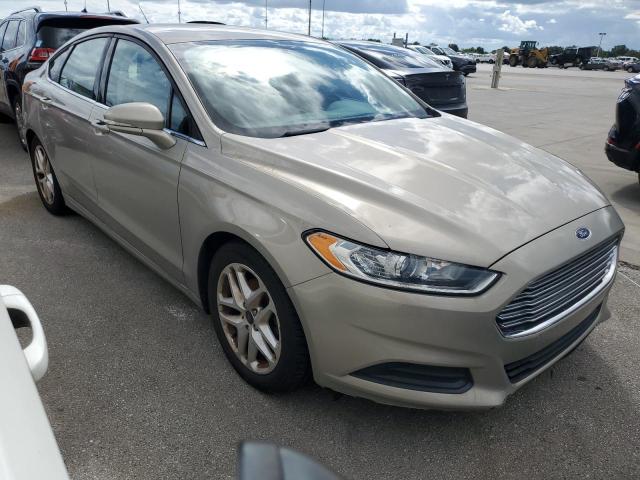 VIN 3FA6P0HD1FR251282 2015 Ford Fusion, SE no.4