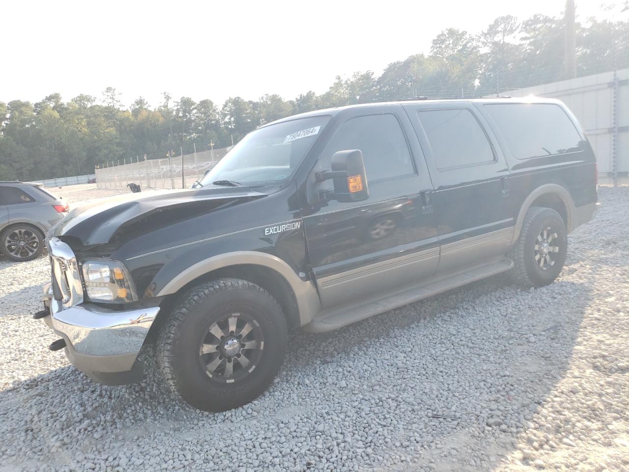 Lot #2955131804 2000 FORD EXCURSION