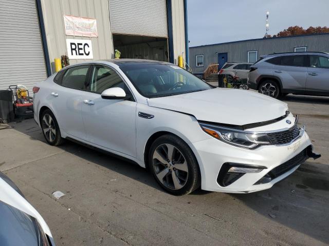 VIN 5XXGT4L33KG348976 2019 KIA Optima, LX no.4