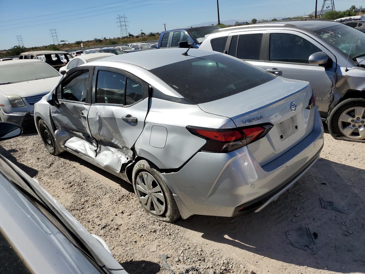 Lot #2989217688 2020 NISSAN VERSA S