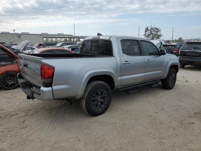 VIN 3TMAZ5CN1NM165218 2022 Toyota Tacoma, Double Cab no.3