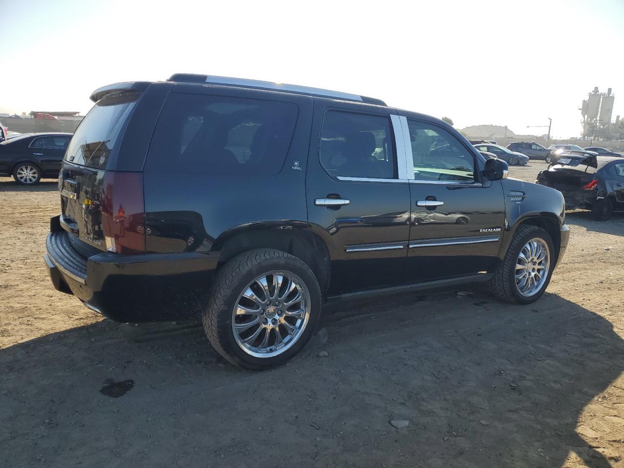 Lot #3008921604 2013 CADILLAC ESCALADE P