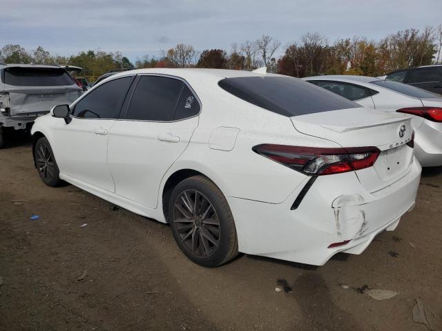 VIN 4T1G11AK1MU480769 2021 Toyota Camry, SE no.2