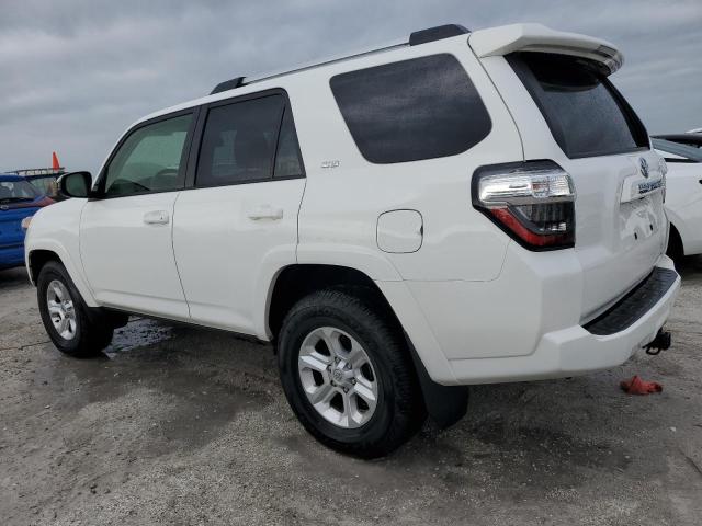 TOYOTA 4RUNNER SR 2024 white  gas JTEEU5JR6R5306250 photo #3