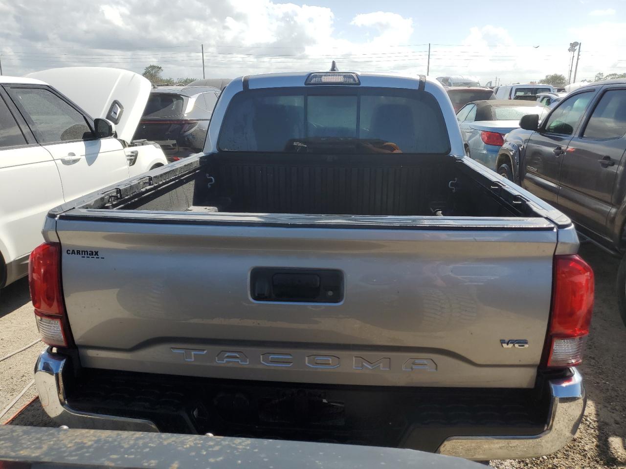 Lot #3026942191 2018 TOYOTA TACOMA DOU