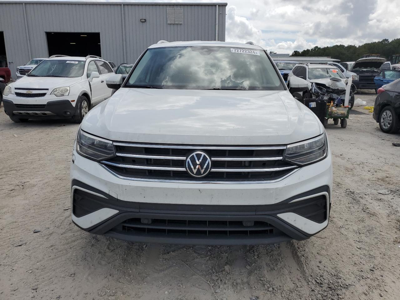 Lot #2990696682 2022 VOLKSWAGEN TIGUAN SE