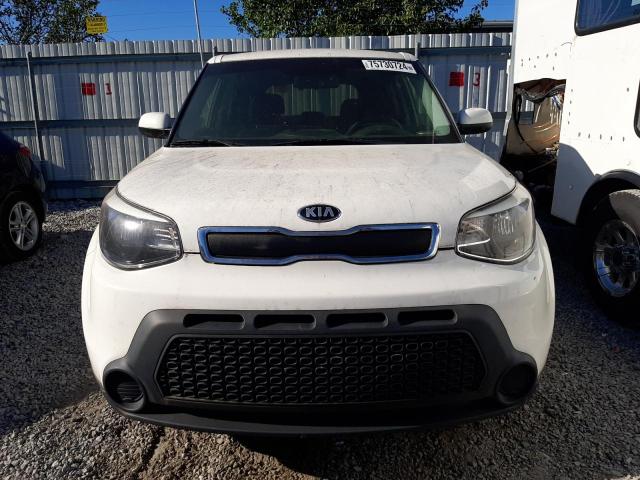 VIN KNDJN2A25G7364756 2016 KIA Soul no.5