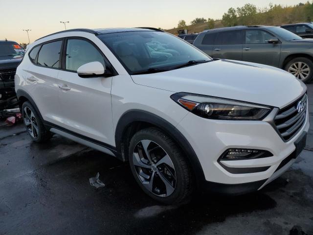 VIN KM8J33A24JU639498 2018 HYUNDAI TUCSON no.4