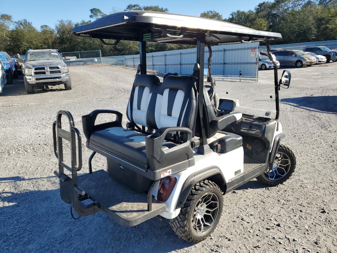 Lot #3041727790 2024 EVOL GOLF CART