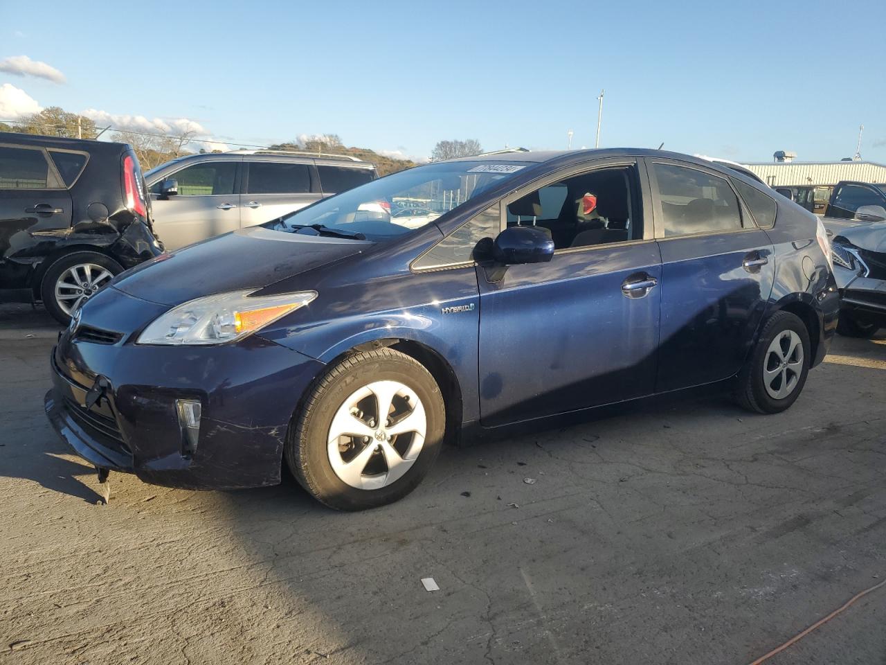  Salvage Toyota Prius