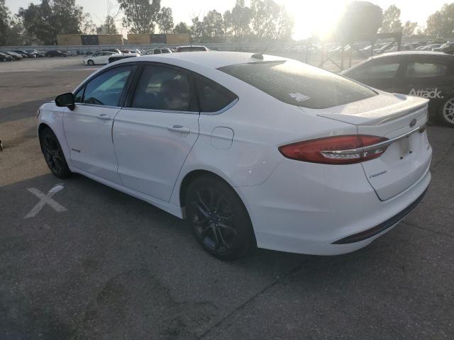 VIN 3FA6P0LU0JR170290 2018 Ford Fusion, Se Hybrid no.2