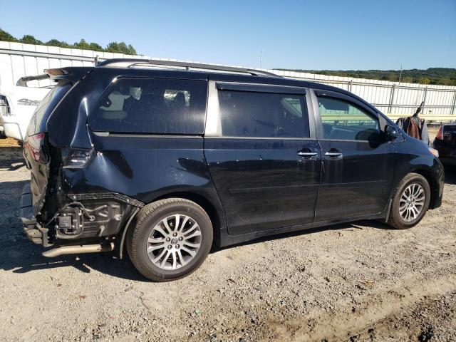 VIN 5TDYZ3DC2JS922315 2018 Toyota Sienna, Xle no.3