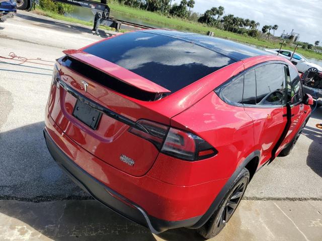 TESLA MODEL X 2022 red  electric 7SAXCBE64NF358499 photo #4