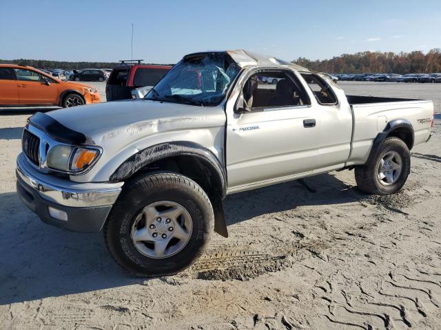 TOYOTA TACOMA