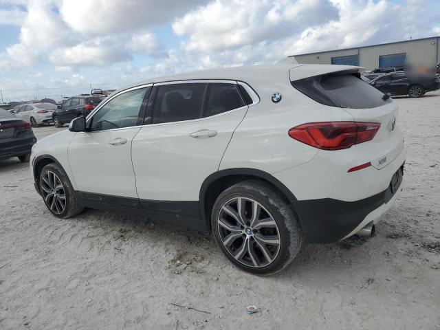 VIN WBXYJ3C32JEJ84582 2018 BMW X2 no.2