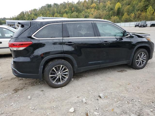 VIN 5TDJZRFH1KS730124 2019 Toyota Highlander, SE no.3