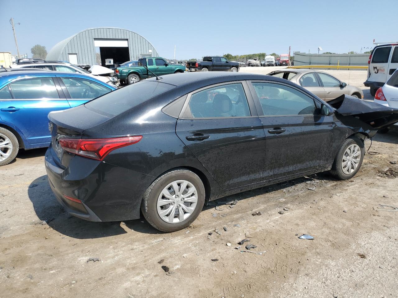 Lot #2893244737 2021 HYUNDAI ACCENT SE