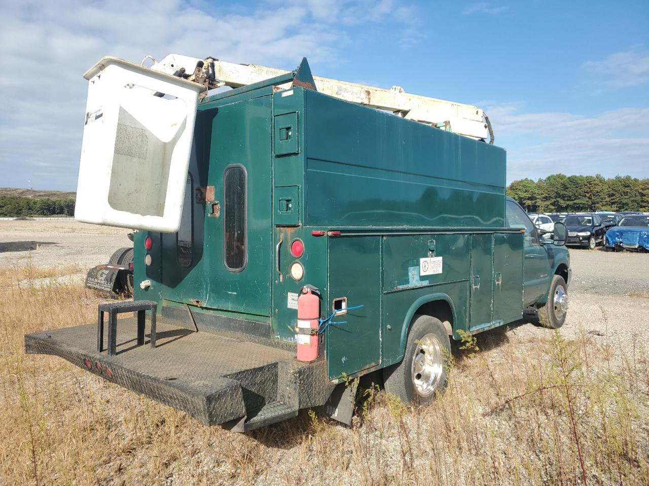 Lot #2928381892 2000 FORD F550 SUPER