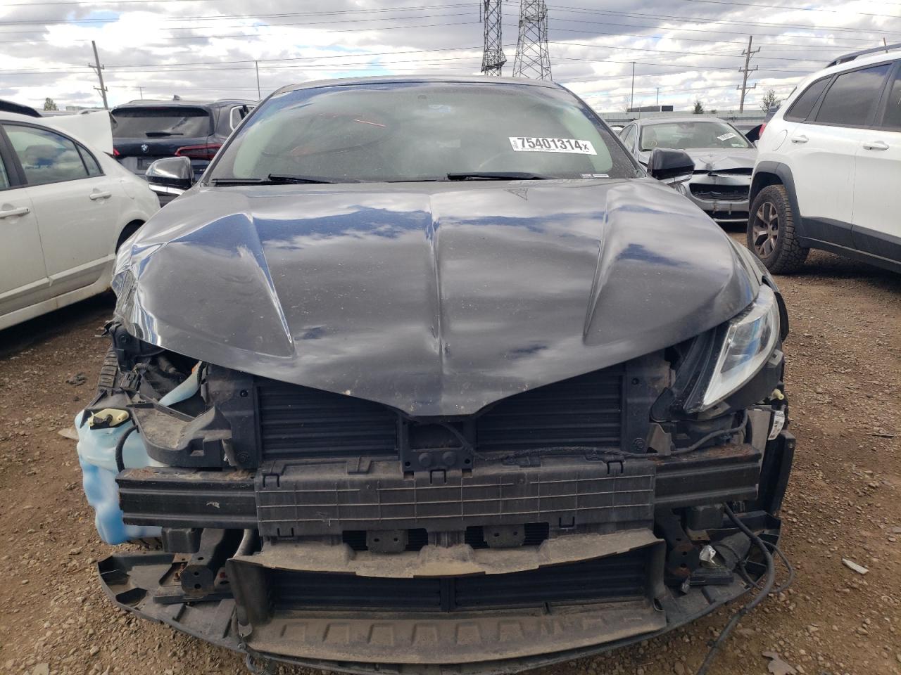 Lot #2962493863 2015 LINCOLN MKZ