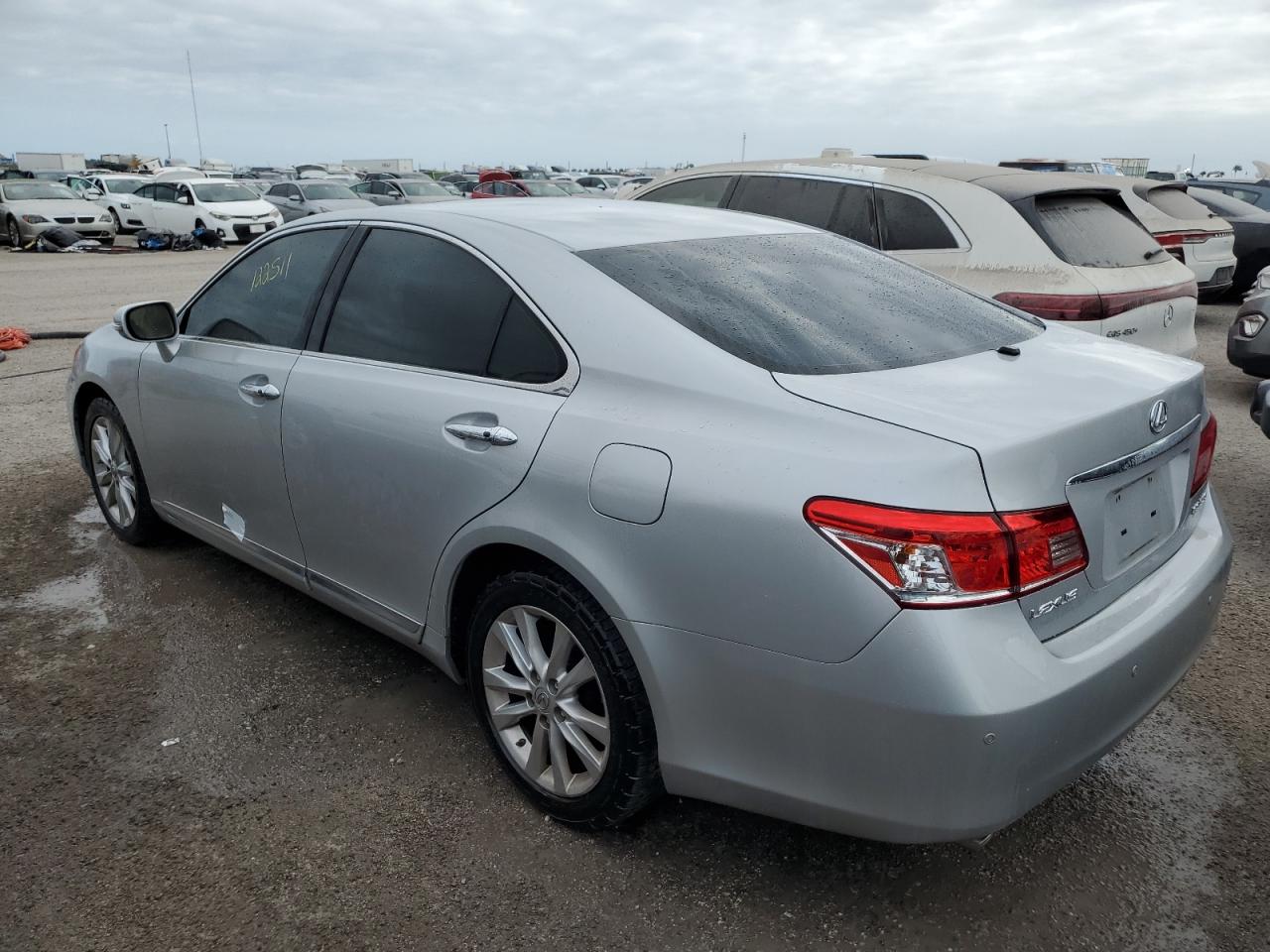 LEXUS ES 350 2010 silver  gas JTHBK1EGXA2380967 photo #3