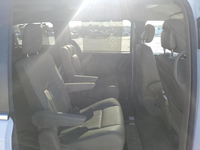 2016 CHRYSLER TOWN & COU - 2C4RC1BG4GR253420