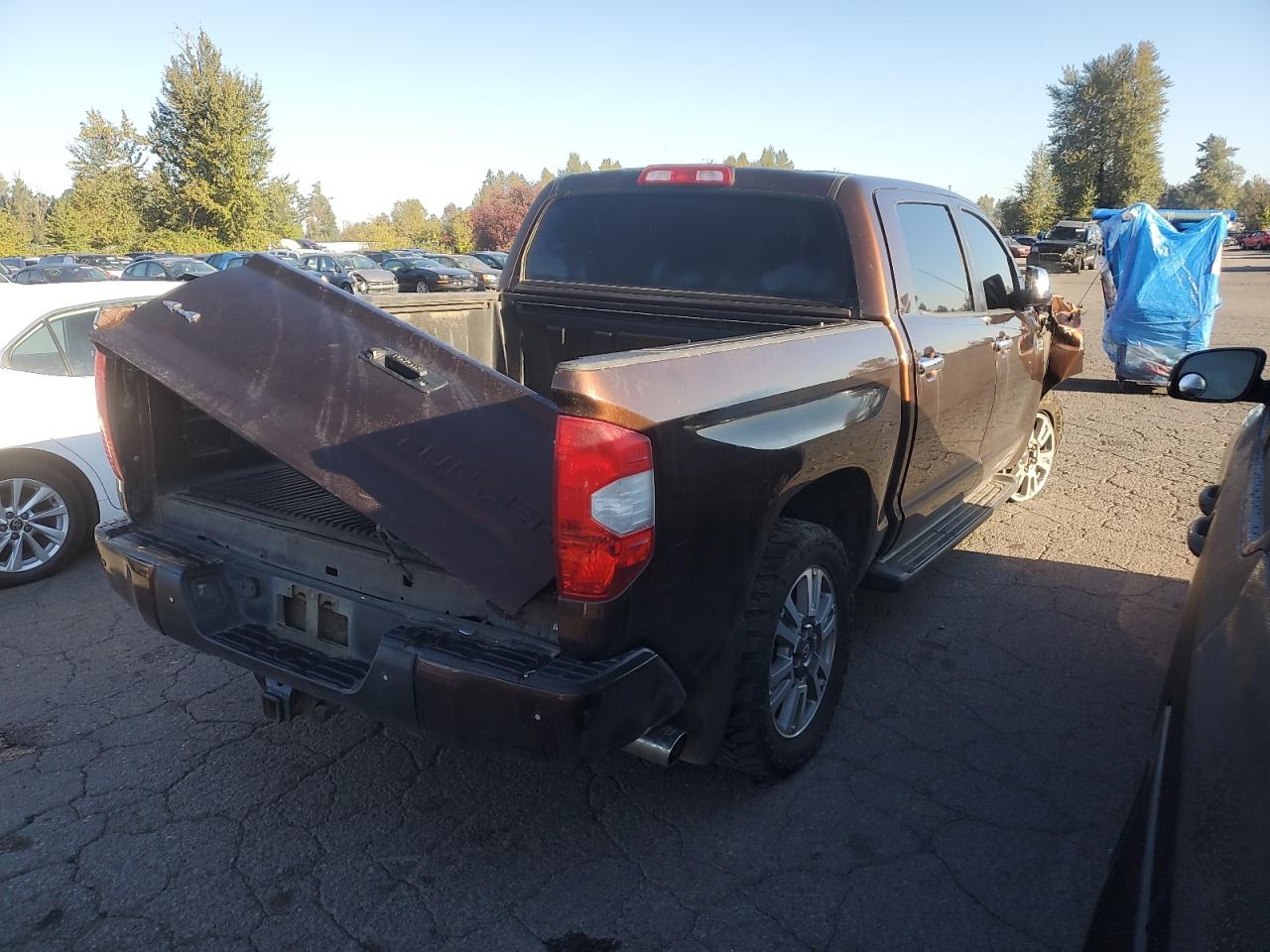 Lot #2989443613 2017 TOYOTA TUNDRA CRE