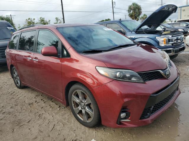2018 TOYOTA SIENNA SE 5TDXZ3DCXJS951606