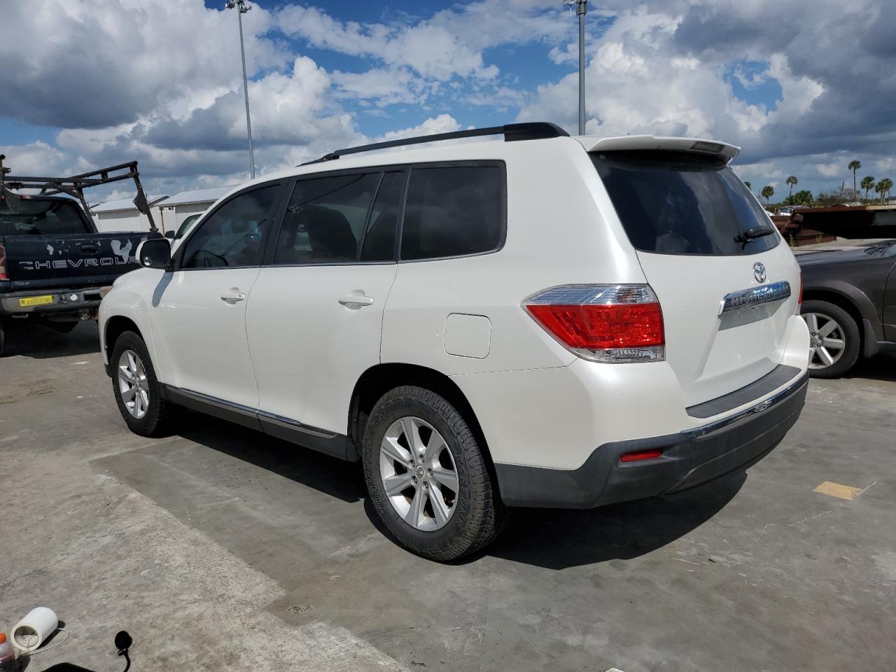 Lot #2909890469 2013 TOYOTA HIGHLANDER