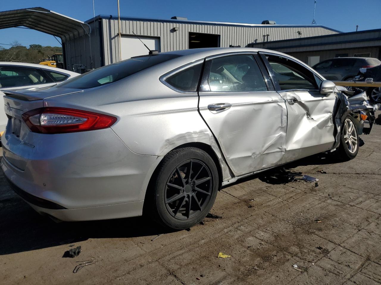 Lot #3027046777 2015 FORD FUSION TIT