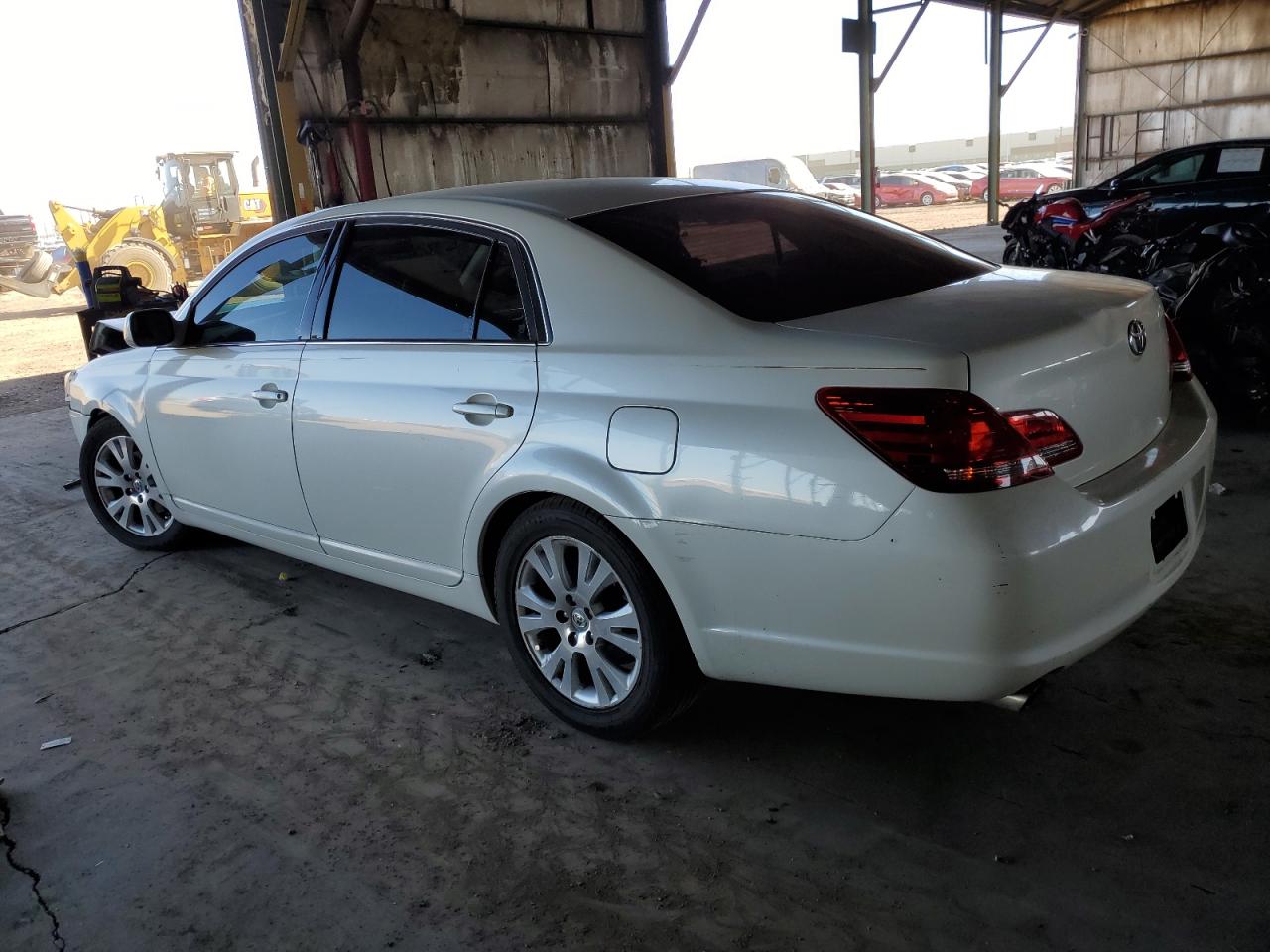 Lot #3021031223 2008 TOYOTA AVALON XL