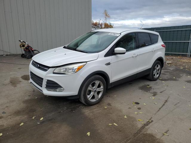 VIN 1FMCU0GX4GUA69888 2016 Ford Escape, SE no.1