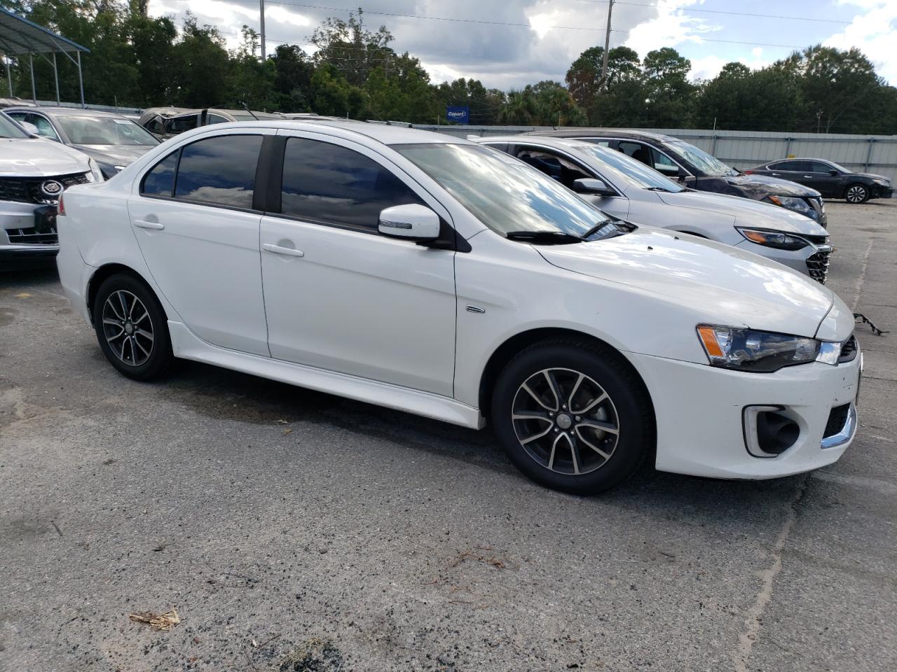 Lot #2952881901 2017 MITSUBISHI LANCER ES