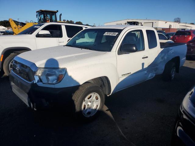 VIN 5TETX4CN2FX049921 2015 Toyota Tacoma no.1