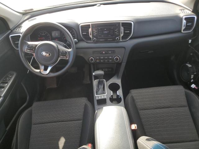 VIN KNDPMCAC9J7361488 2018 KIA Sportage, LX no.8